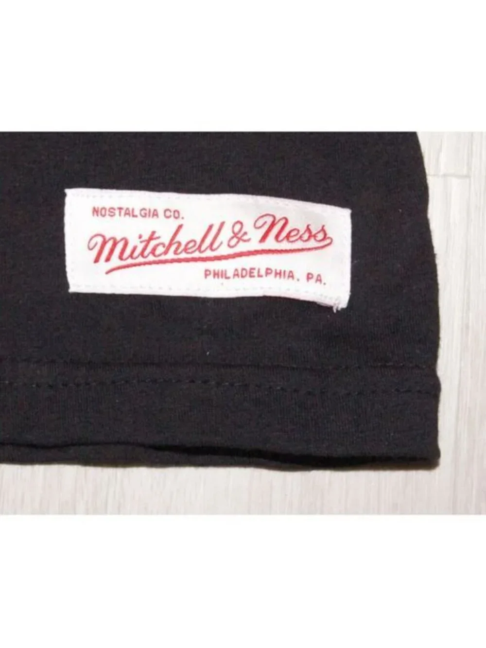 Mitchell & Ness Toronto Raptors t-shirt - Picture 3 of 8